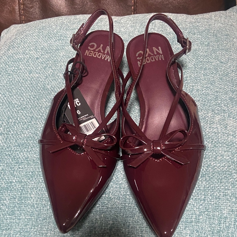 Madden NYC Women's Pointed Slingback Flats with Bow - Burgundy